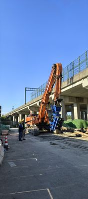 Side Grip Pile Driver Fast and Smooth Pile Lifting for Excavator