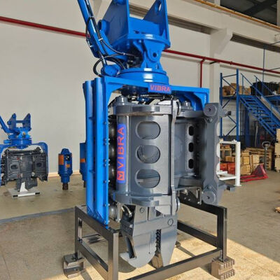 درایور شمع گریپ جانبی | 10 M/min سرعت بلند کردن | 150 لیتر ظرفیت مخزن سوخت بزرگ